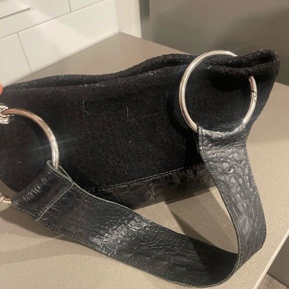 Sarah Oliver wool croc embossed leather bag - Picture 7 of 9